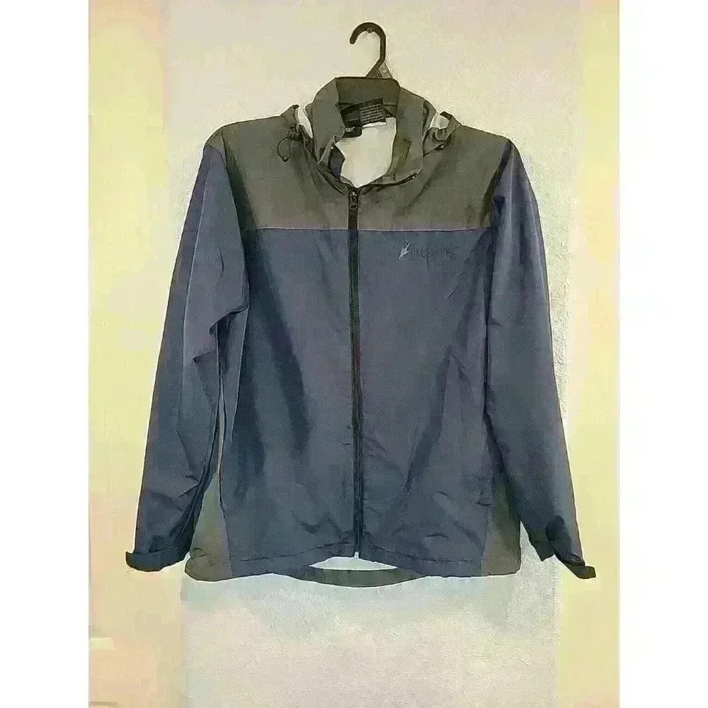 Men's Gray Raincoat